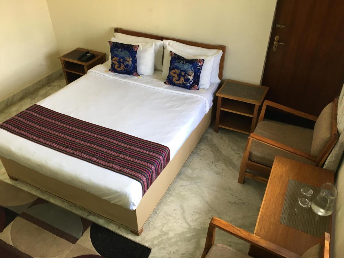 Himalayan Inn Hotel 班加罗尔 外观 照片